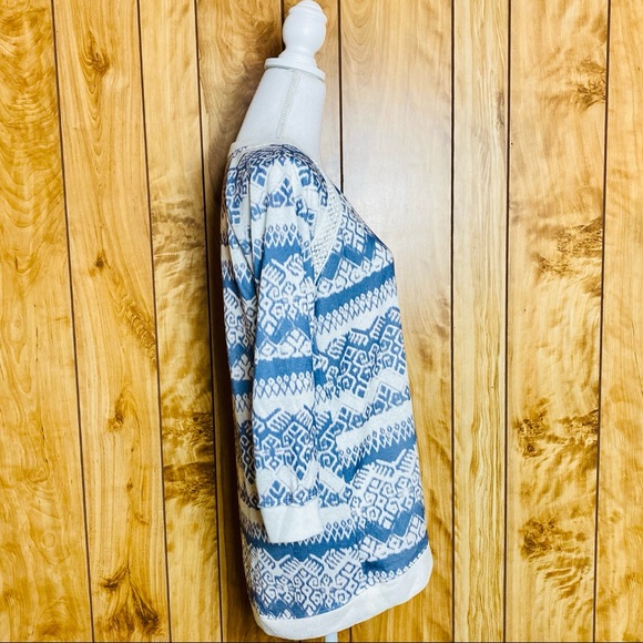 TOBI Aztec Blue and White Sweater - Picture 3 of 8